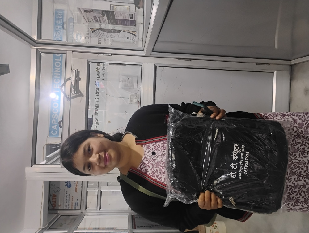 Join one year basic computer course, get Laptop bag free